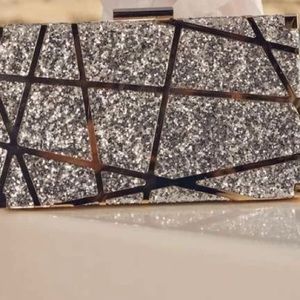 Meet your Posher, Alyshia